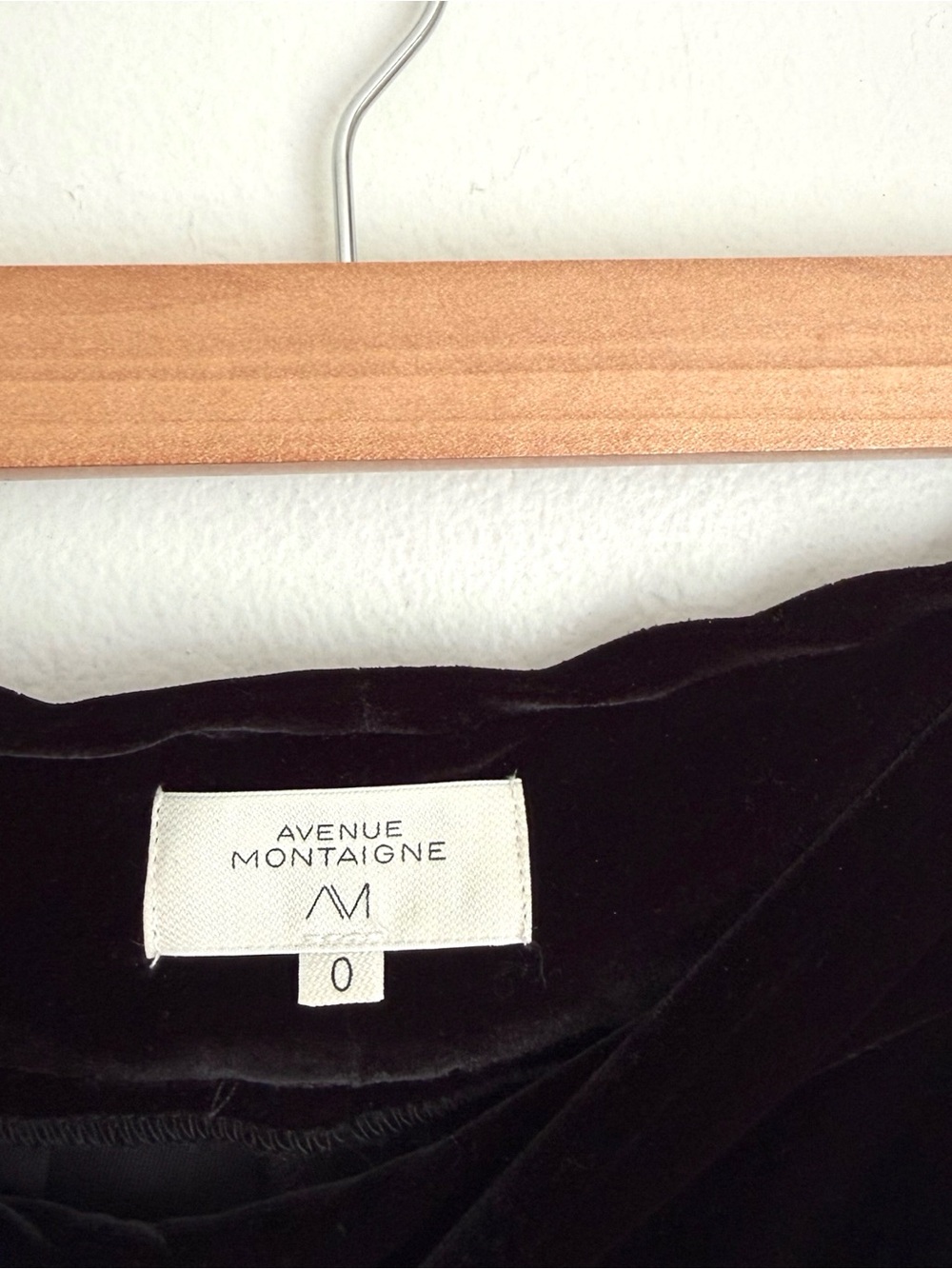 Avenue Montaigne Flavia Wide-leg Pants in Black Velvet - Picture 9 of 9